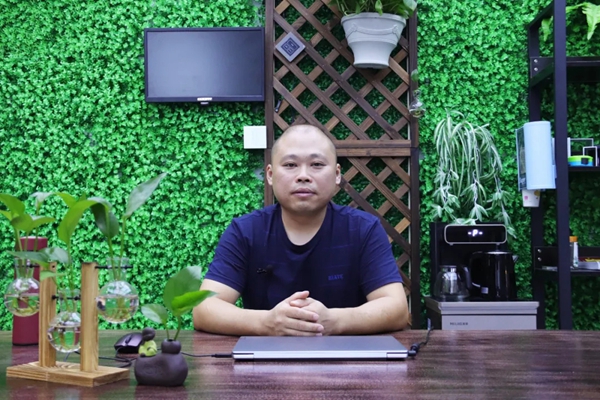 博郡门窗成都华阳店陈德军：真诚服务每一位客户