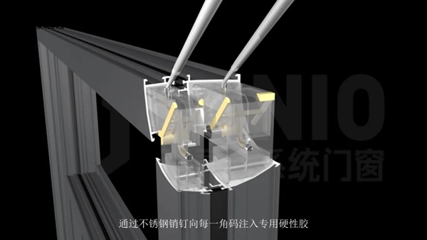 成图百灵鸟：什么样的门窗才能安全抵御强台风？