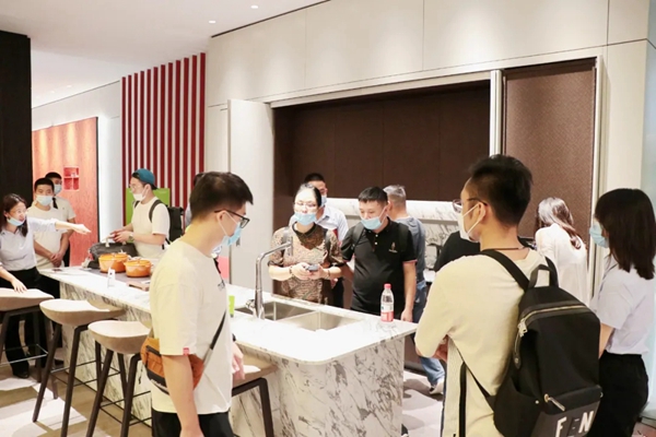 西克曼与曼好家联手参加深圳国际家具展圆满收官 西克曼与曼好家联手参加深圳国际家具展圆满收官