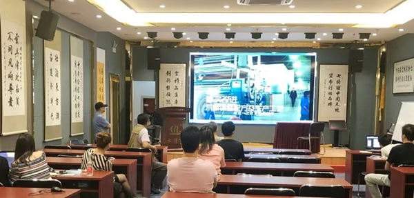 七特丽迎接北京清尚建筑设计研究院原副院长奚聘白参观指导