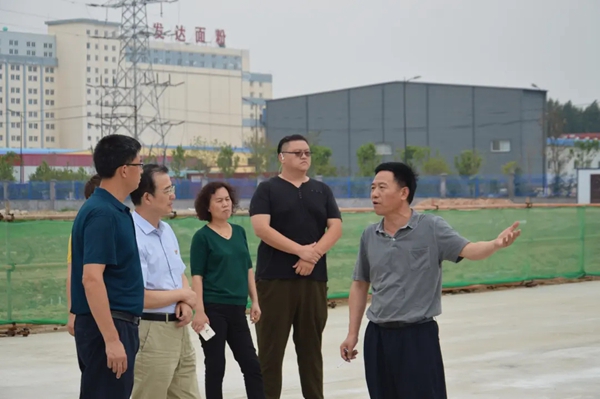 智赢门窗迎来市总工会调研组 莅临调研“十强”产业创先争优劳动竞赛重点项目