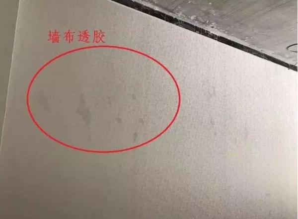 宏绣墙布：墙布透胶怎么办？
