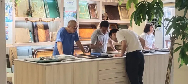 家居盛事不断，华润展示中心总部参观量创高峰