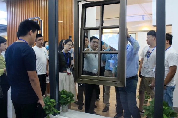 研几门窗成功举办线下招商会暨门窗金牌店长（上海）培训班