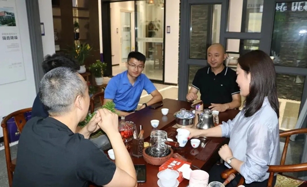 雅之轩门窗赋能终端走访调研专卖店内江、仁寿