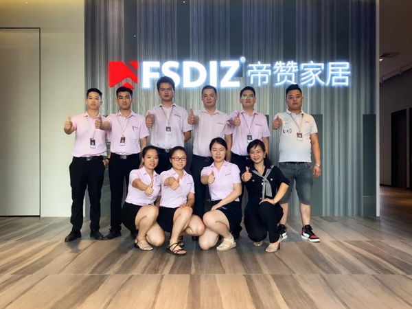 帝赞铝木门销售团队奔赴各地开启销售及售后服务工作