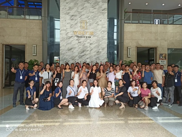 星佰汇门窗2020年经销商训练营(第一期)圆满结束