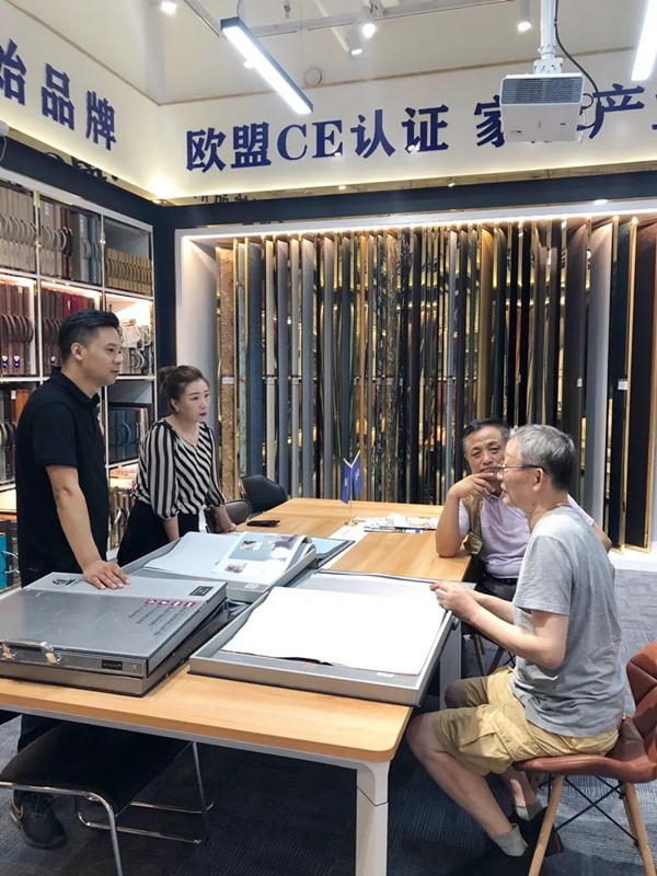 七特丽迎接北京清尚建筑设计研究院原副院长奚聘白参观指导