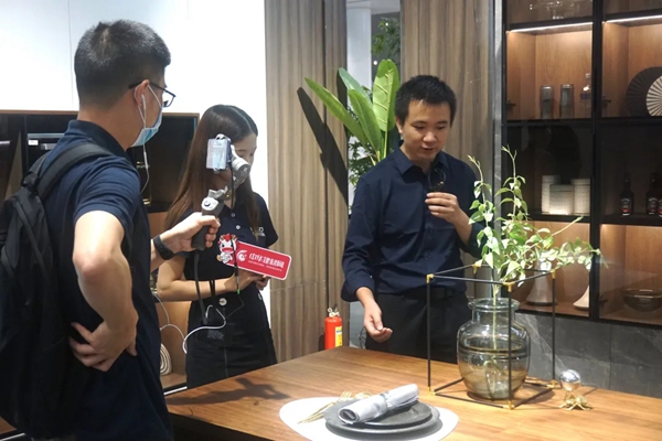 百能不锈钢家居参展首日魅力绽放深圳国际家具展 百能不锈钢家居参展首日魅力绽放深圳国际家具展