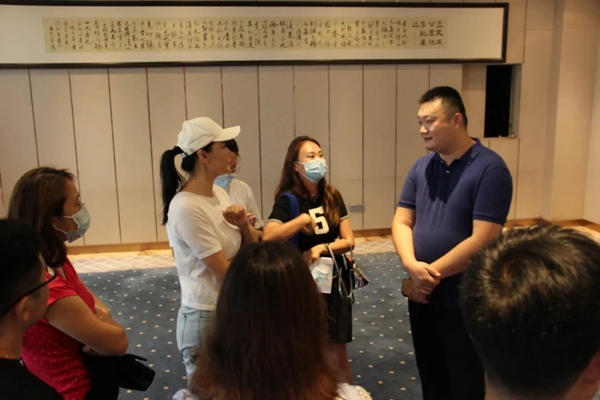 卡诗曼携手梁爱琪、周知 品牌战略重磅升级