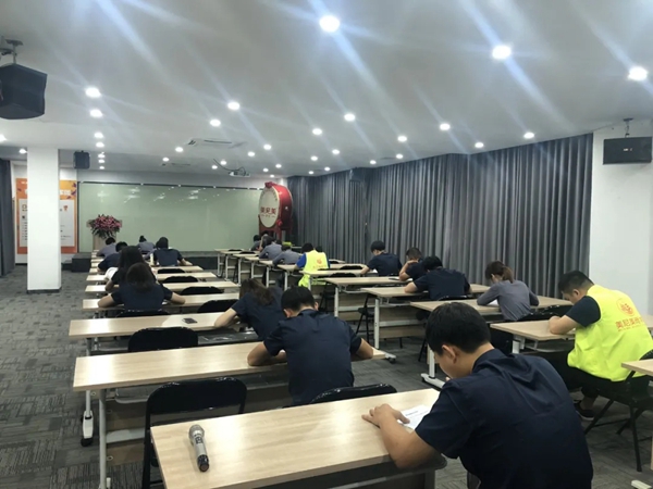 美尼美定制家具雏鹰计划十期培训班圆满结业
