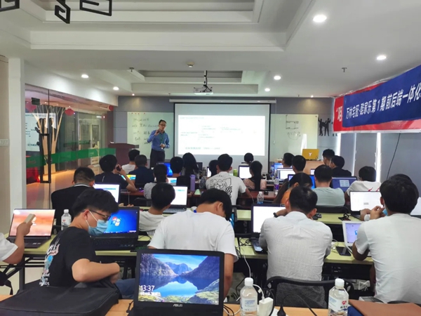 万林宅配家具联合酷家乐成功举办前后端一体化培训 万林宅配家具联合酷家乐成功举办前后端一体化培训