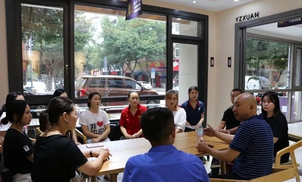 雅之轩门窗赋能终端走访调研专卖店简阳、资阳