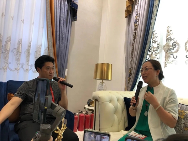 欧丰名2020秋季新品发布会圆满收官
