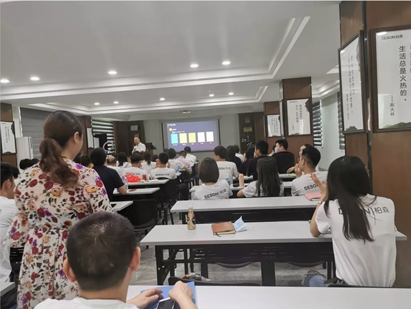 柏森家具开启“成品+定制”大家居时代