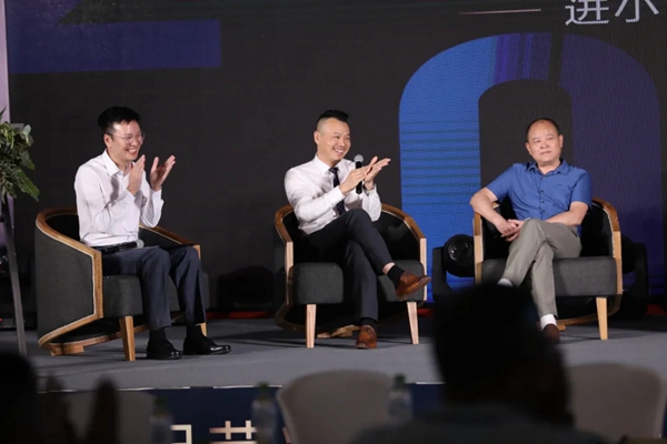 汇明A+墙布与你直击荣耀之夜 你的朋友圈刷爆了吗?