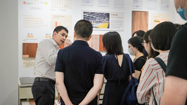 智能制造携手共赢丨龙湖集团供应链管理部总经理郑海晗一行领导莅临玛格参观交流 智能制造携手共赢丨龙湖集团供应链管理部总经理郑海晗一行领导莅临玛格参观交流