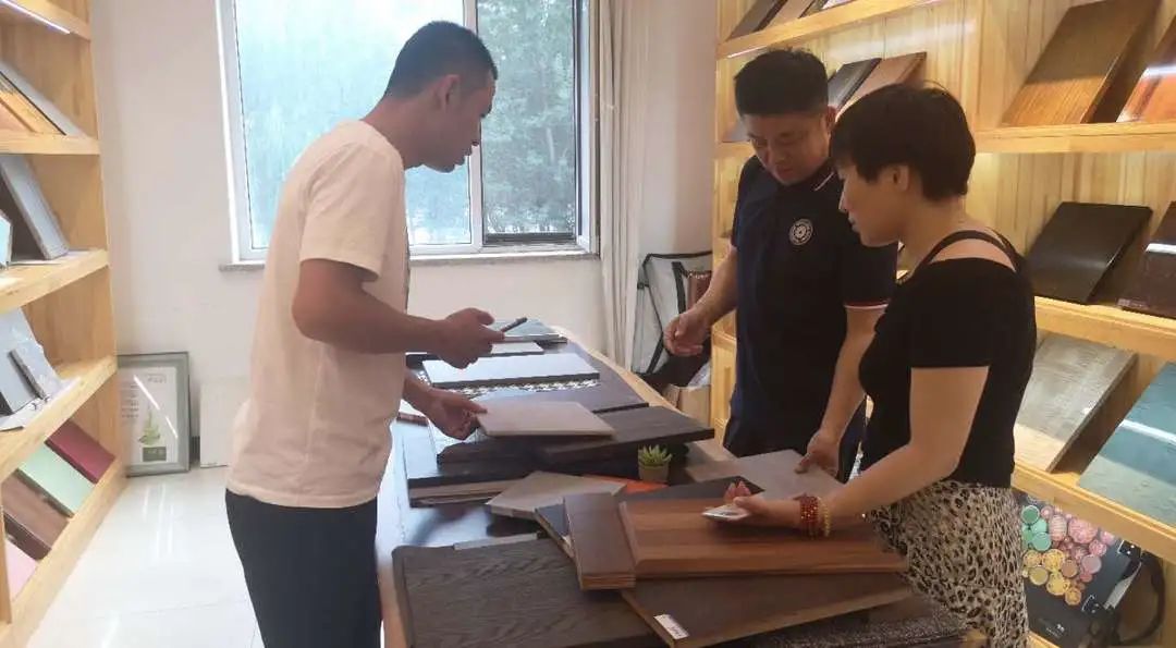 家居盛事不断，华润展示中心总部参观量创高峰