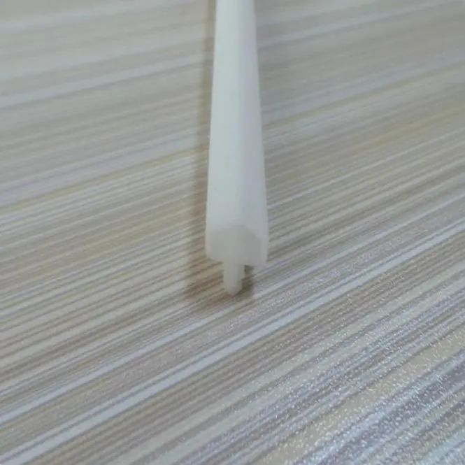 林源木门：新房装修木门怎么选？
