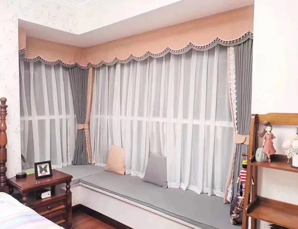 如何确定窗帘加盟店挂样？