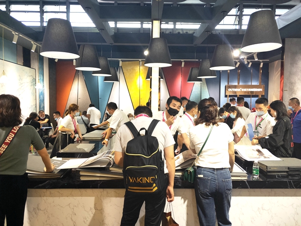 2020上海墙纸墙布展丨欧缇莎墙布蔡俊：为经销商提供最适合市场的产品