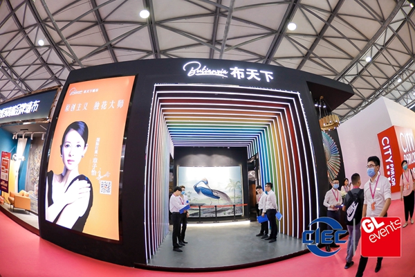 去上海墙布展要看什么？慧亚考察团带你找亮点！