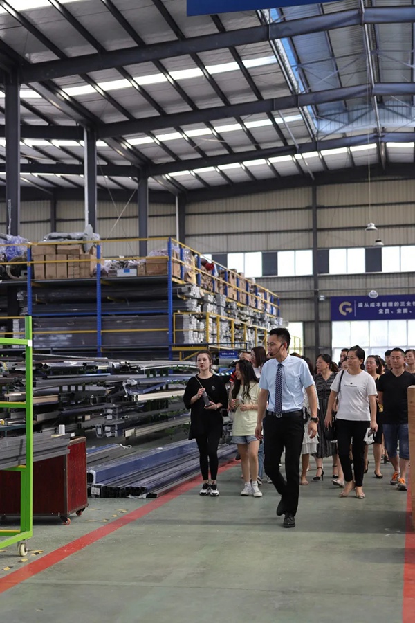 金致尚品门窗打造王牌门店，第一期新品线下培训圆美结束