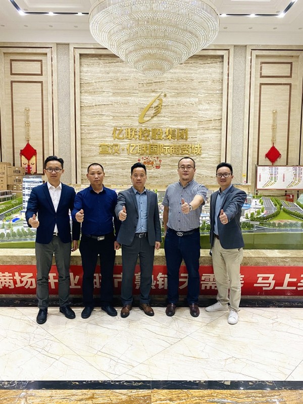 博仕门窗四川宣汉专卖店：坚定走与公司同发展之路