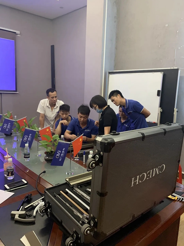 伊美德门窗携手希美克五金 加强技术合作 伊美德门窗携手希美克五金 加强技术合作