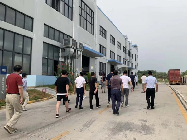 集泰股份迎“链筑平台常务理事会专家优企考察行”