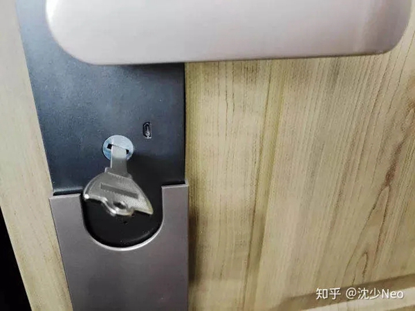 松下72系智能锁使用测评
