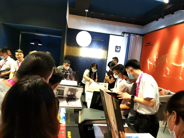 2020上海墙纸墙布展丨米兰壁纸·墙布·窗帘李涛：打造“一站式产品矩阵”商业模式