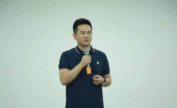 圣象家居召开“百日攻坚 乘风破浪”誓师大会以及第六次“打造学习型组织”培训