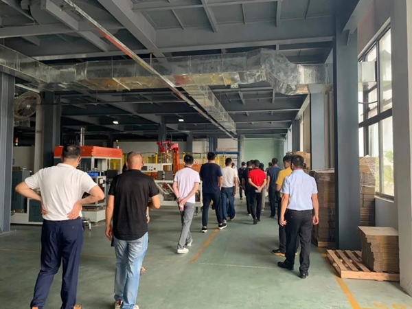 集泰股份迎“链筑平台常务理事会专家优企考察行”