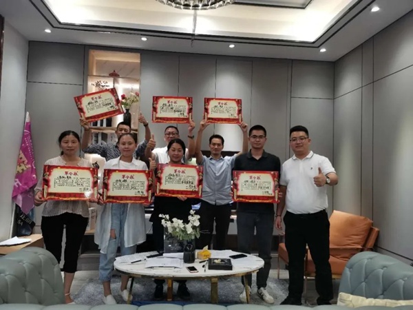 奢匠全屋定制主动营销助力终端捷报频传!