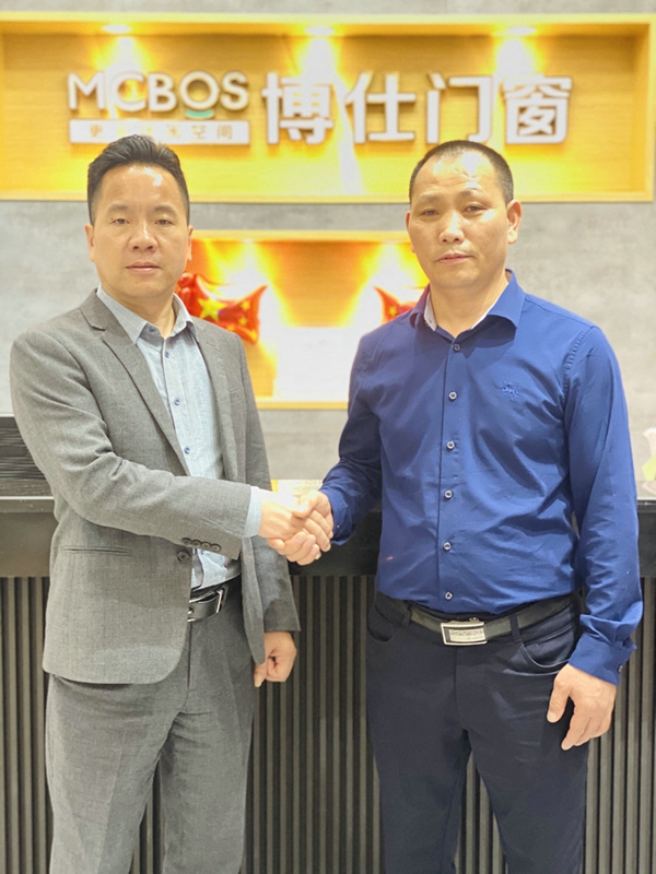 博仕门窗四川宣汉专卖店：坚定走与公司同发展之路
