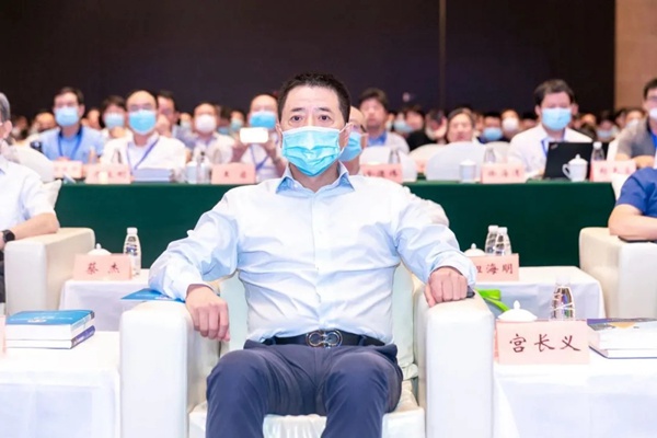 罗普斯金门窗参加第六届中国工程建设行业互联网大会