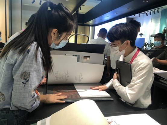 宏绣墙布精彩依旧 闪耀2020上海墙纸墙布展！