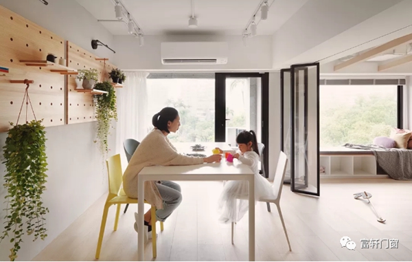 富轩全屋门窗小课堂：家有熊孩子 选门窗记住这6点