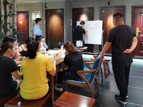 帝赞铝木门广西之行圆满结束 帝赞铝木门广西之行圆满结束