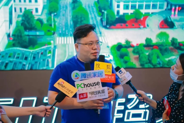 “隐贵房企”升龙集团莅临超人科技参观考察 “隐贵房企”升龙集团莅临超人科技参观考察