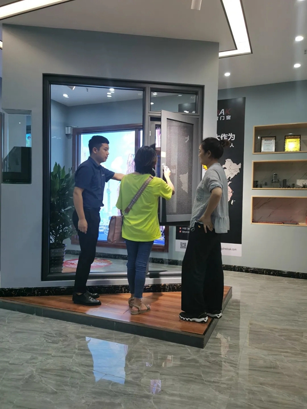 红橡树门窗：利刃出鞘，全力赋能终端