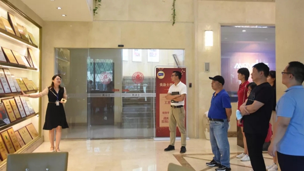 美涂士成为G50首批集采战略合作伙伴