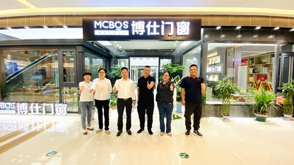 博仕门窗四川自贡专卖店：一分耕耘 一分收获