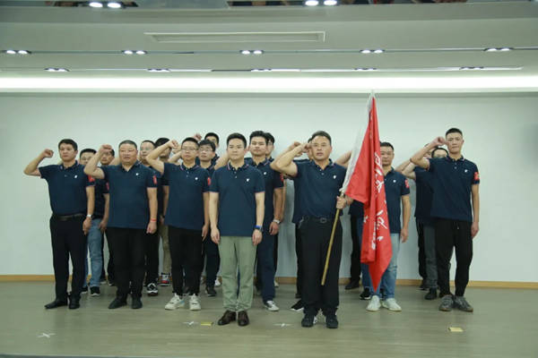 圣象家居召开“百日攻坚 乘风破浪”誓师大会以及第六次“打造学习型组织”培训