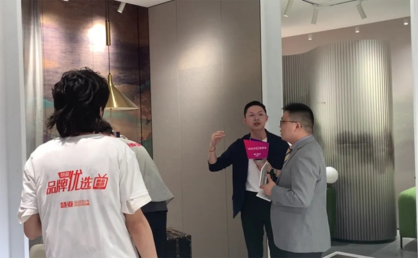 雅琪诺双线凯旋 再创辉煌战绩