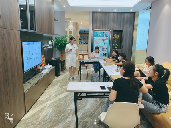 华帝家居：助力终端，赋能团队”全国巡回培训粤西站/南宁站圆满结束   