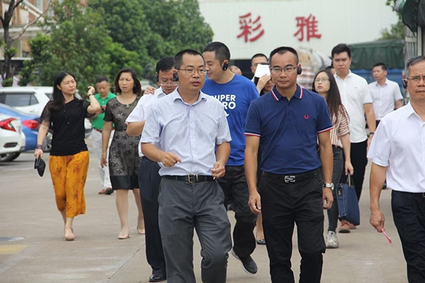 伊百丽迎接佛山高明区政协杨和镇联络组莅临参观指导