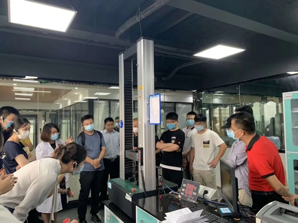 集泰股份迎“链筑平台常务理事会专家优企考察行”