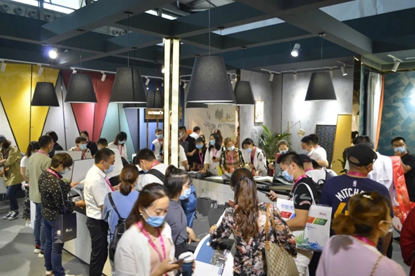 欧缇莎墙布闪耀上海墙纸展 与您邂逅一场无与伦比的缘分！